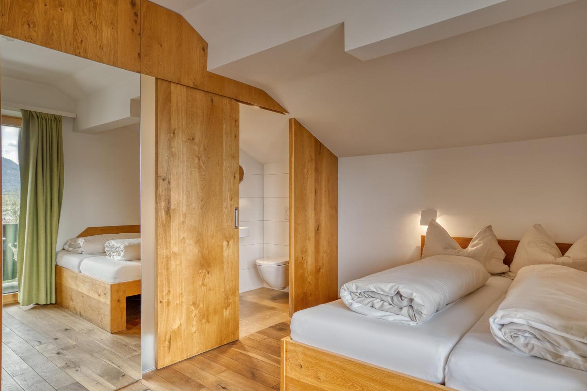 Hotel Wirtshaus Sattlerwirt Ebbs Room photo