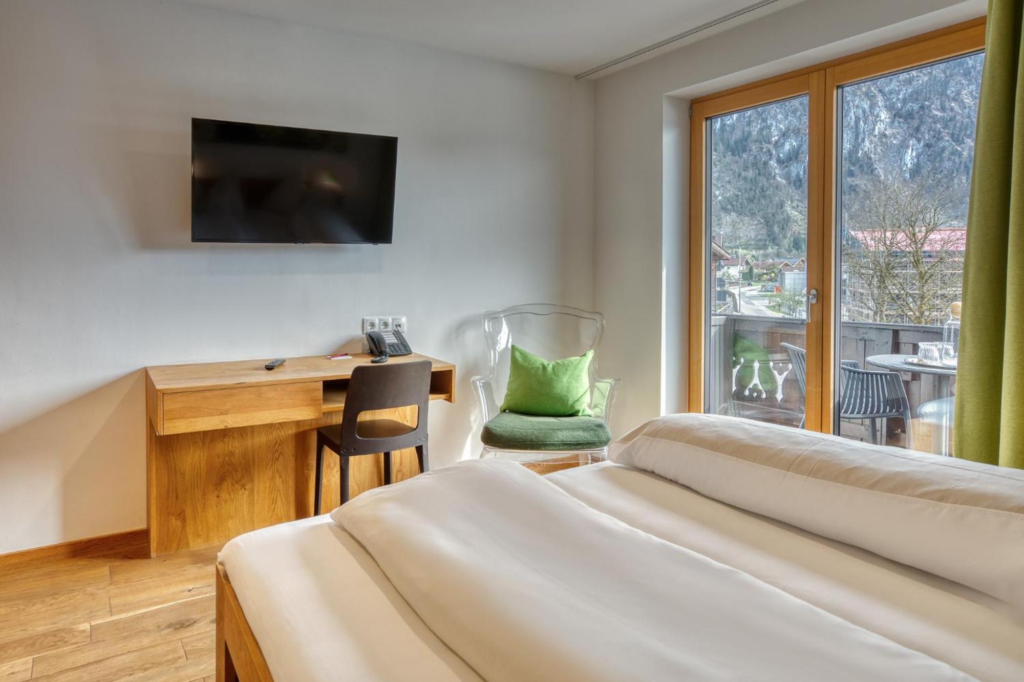 Hotel Wirtshaus Sattlerwirt Ebbs Room photo