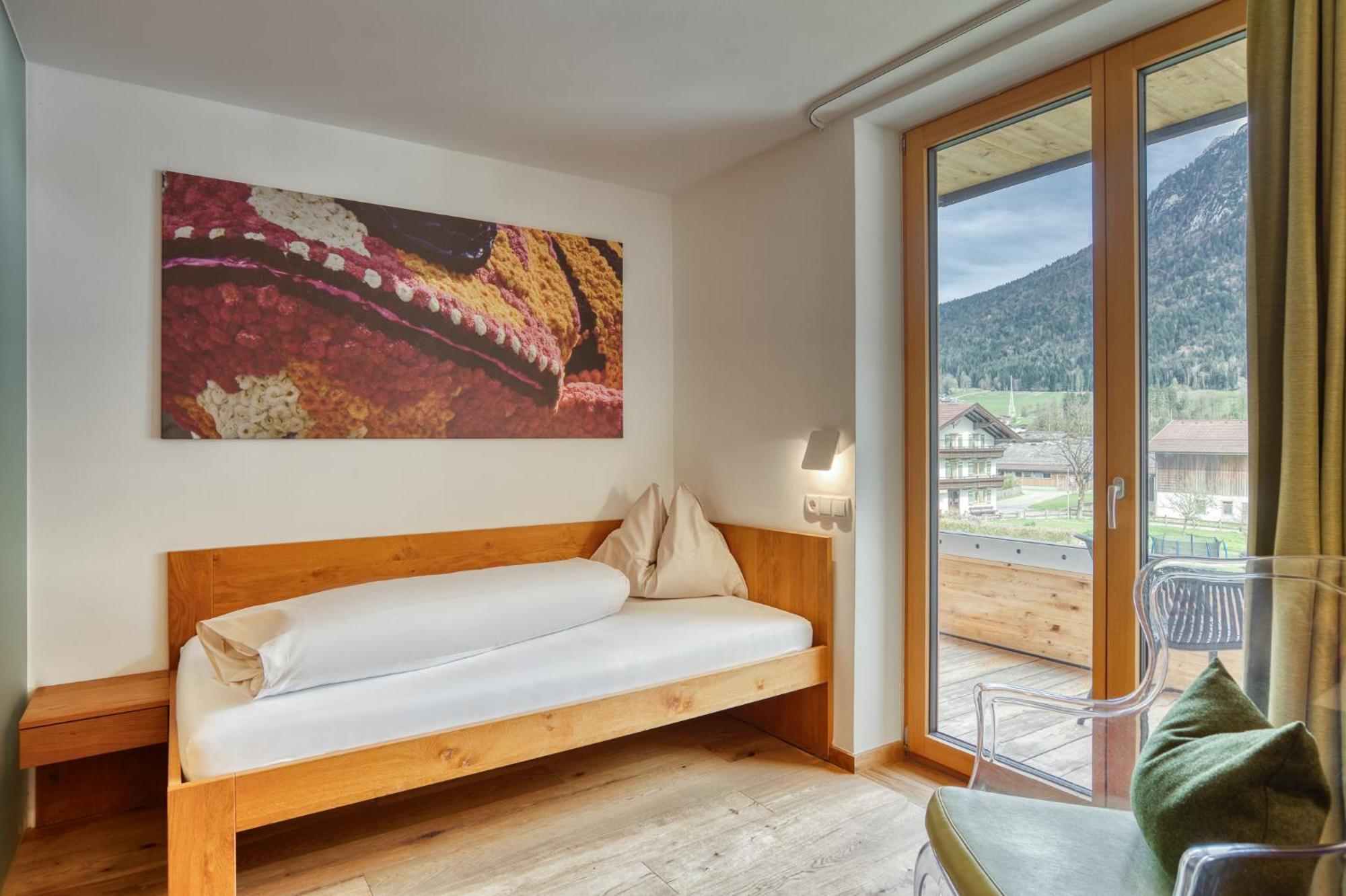Hotel Wirtshaus Sattlerwirt Ebbs Room photo